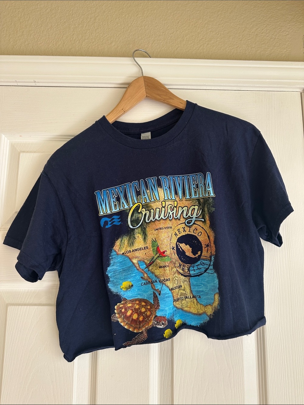 Gildan Navy Mexican Riviera Cruising Graphic Crop Tee